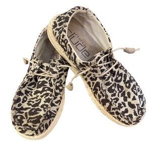 Hey Dude Wendy Cheetah Shoes - Size 8